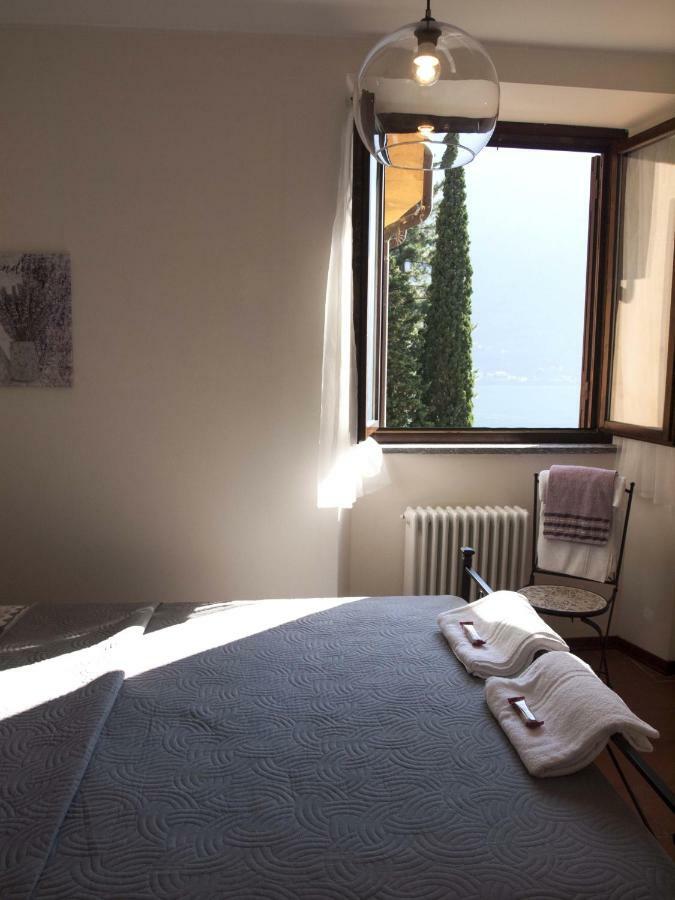 Casa Marina - Appartamento Nel Residence Di Nesso Luaran gambar
