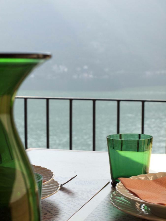 Casa Marina - Appartamento Nel Residence Di Nesso Luaran gambar
